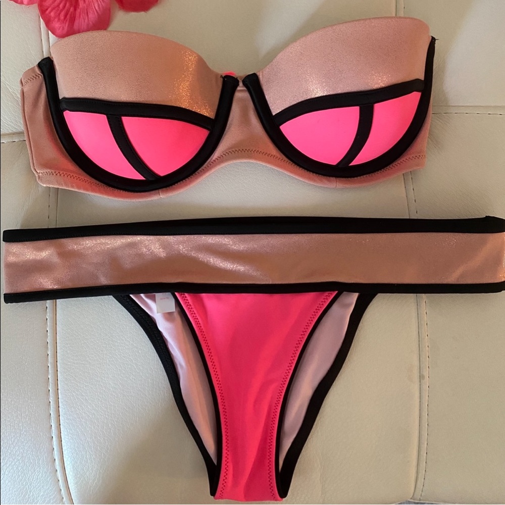 Victoria’s Secret Strapless Bikini